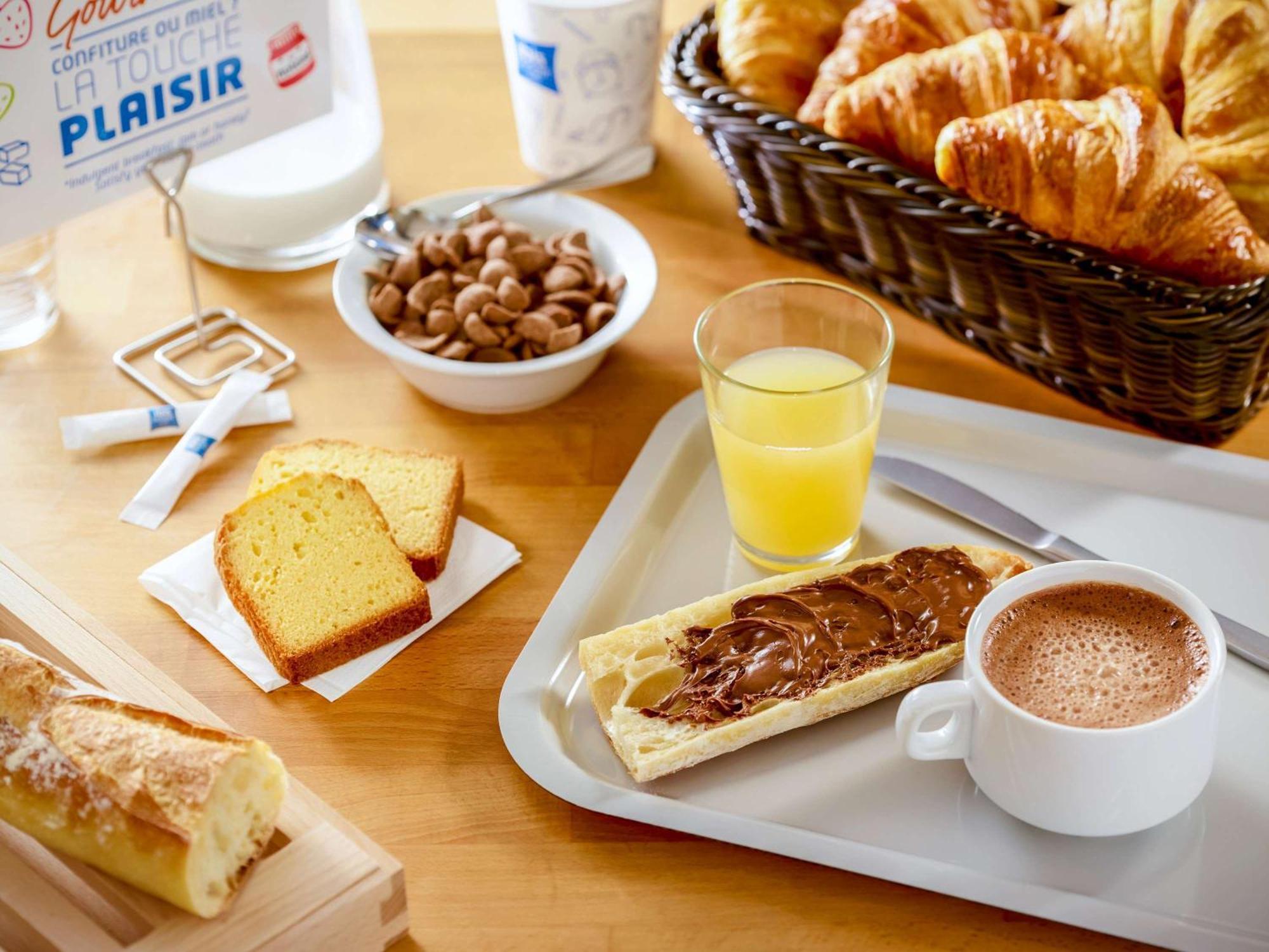 Ibis Budget Saint Pourcain 외부 사진